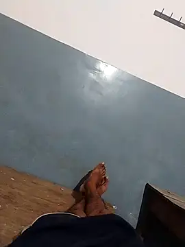 VickyMonster5 online show from October 17, 2025, 1:14 pm