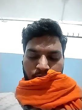 VickyMonster5 online show from October 26, 2025, 11:20 pm