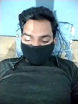 VickyMonster5 online show from October 27, 2025, 9:41 pm