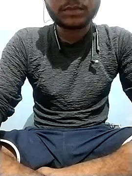 VickyMonster5 online show from November 3, 2025, 6:09 pm