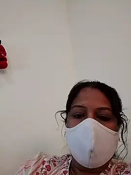 TAMIL AMMUSRI online show from October 28, 2025, 6:39 am