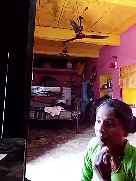 Hot reshmaji online show from November 21, 2025, 9:19 am