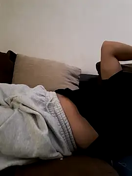 SimonBzn21 online show from September 28, 2025, 7:52 pm