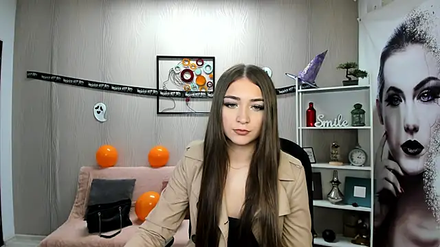 EllaClarke online show from October 29, 2025, 12:07 pm