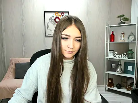 Snapshot of EllaClarke chatting on February 18, 2026, 12:23 pm EllaClarke online show from February 18, 2026, 12:23 pm