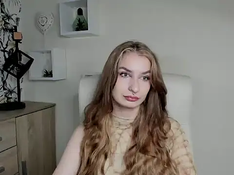 Snapshot of NinaBlond1 chatting on October 1, 2025, 5:46 am NinaBlond1 online show from October 1, 2025, 5:46 am