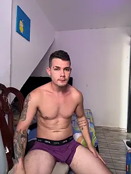 BooyHott  online show from February 8, 2026, 6:55 pm