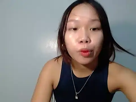 Snapshot of AsianFuckGirl69 chatting on October 20, 2025, 12:38 pm AsianFuckGirl69 online show from October 20, 2025, 12:38 pm