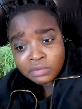 BendOveR0123 online show from October 19, 2025, 3:01 pm