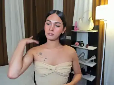 Sedictive Samantha online show from November 23, 2025, 4:18 pm