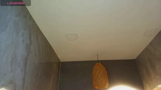 dany r  online show from October 10, 2025, 12:59 pm