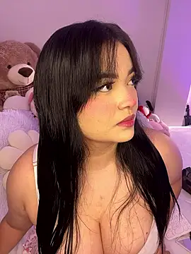 Mericute  online show from January 13, 2026, 2:50 am