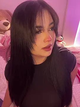 Mericute  online show from February 15, 2026, 1:46 am