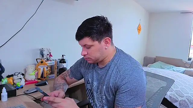 ryden 01 online show from December 16, 2025, 6:46 pm