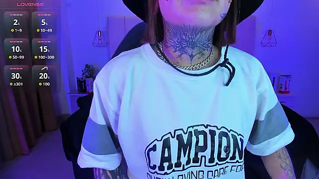 Snapshot of Gyal_8_ chatting on January 13, 2026, 3:12 am Gyal 8 online show from January 13, 2026, 3:12 am