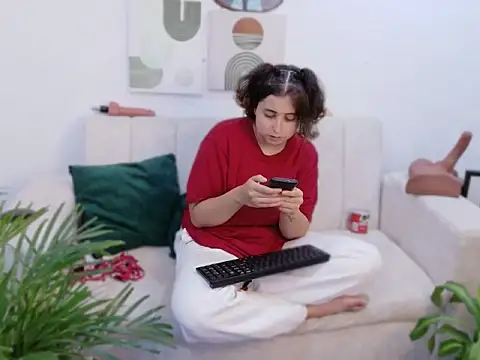 Snapshot of dirty_feelena chatting on October 17, 2025, 7:05 pm dirty feelena online show from October 17, 2025, 7:05 pm