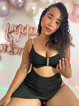 Snapshot of becca_wilsson chatting on October 17, 2025, 7:55 am becca wilsson online show from October 17, 2025, 7:55 am