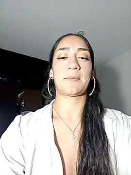 Miia  strog online show from September 19, 2025, 7:47 pm