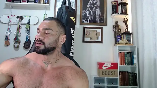 henryhadesflirt online show from November 13, 2025, 6:07 pm