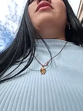 Cloe 27 online show from October 7, 2025, 8:28 pm