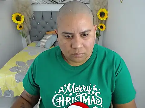 hotlesby valery online show from March 28, 2026, 7:46 pm