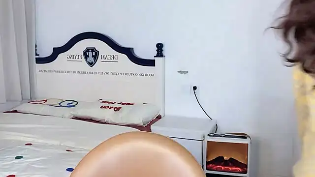 Thalia1149 online show from November 12, 2025, 2:34 am