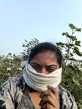 Snapshot of PALAK069 chatting on November 29, 2025, 10:40 am PALAK069 online show from November 29, 2025, 10:40 am