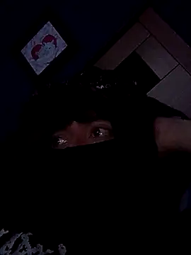 Hoott boyyszz online show from October 31, 2025, 5:19 am