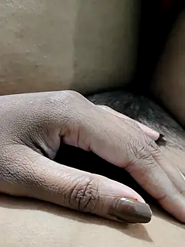 auntybbk online show from September 20, 2025, 4:57 am