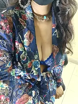 Hey Jully online show from September 23, 2025, 5:10 am