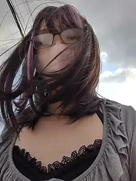 takusaki223 online show from October 28, 2025, 3:54 am