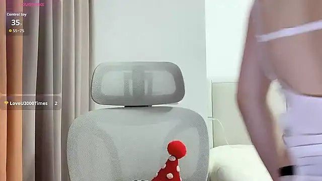 Puppy-12 online show from September 26, 2025, 5:33 am