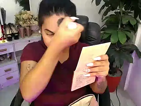 AngelitaDeputouch online show from November 11, 2025, 8:36 am