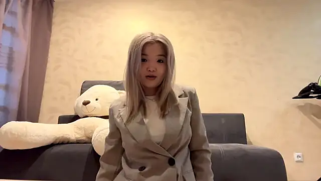 CarolannSide online show from September 22, 2025, 5:20 am