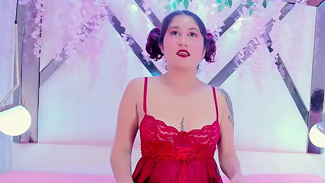 VictoriaGrant online show from October 19, 2025, 9:37 pm