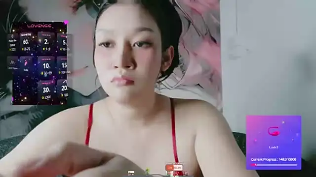 Lalacream12 online show from November 19, 2025, 4:56 am