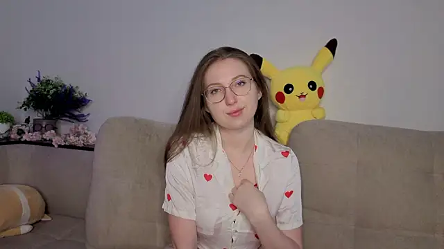 DaliaRadtke online show from February 1, 2026, 7:45 pm