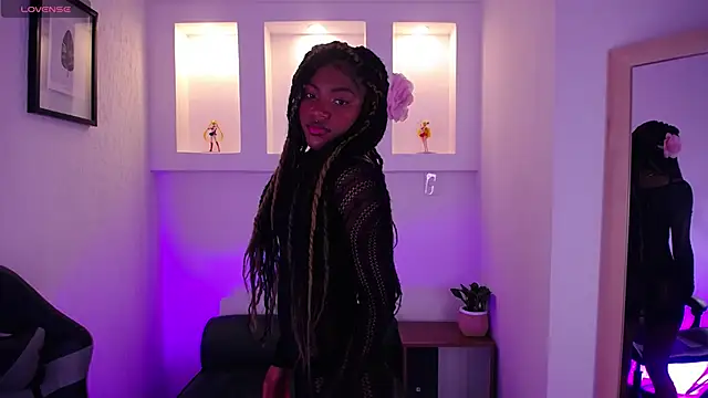 onyx ebony online show from October 2, 2025, 1:29 pm