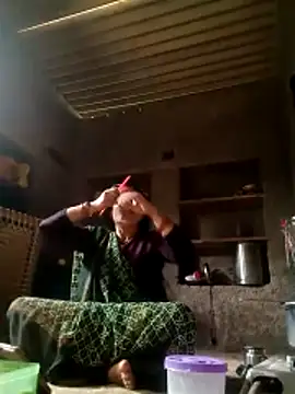 Snapshot of M-Kajal456 chatting on October 22, 2025, 5:52 am M-Kajal456 online show from October 22, 2025, 5:52 am