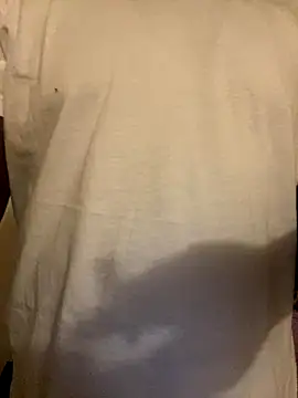 Snapshot of girlwatt chatting on October 3, 2025, 4:09 am girlwatt online show from October 3, 2025, 4:09 am