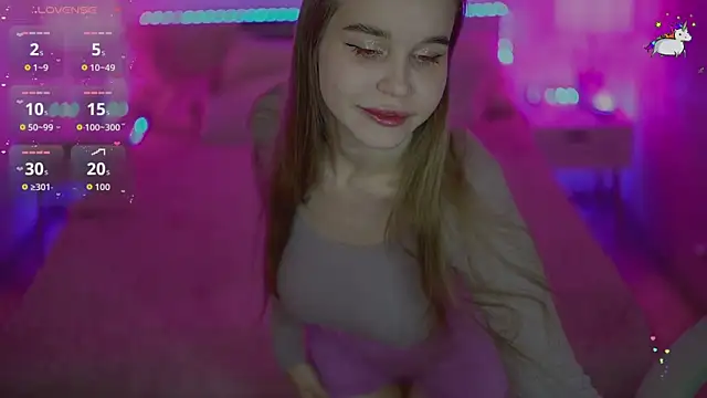 MyLolaSky online show from October 11, 2025, 10:47 am