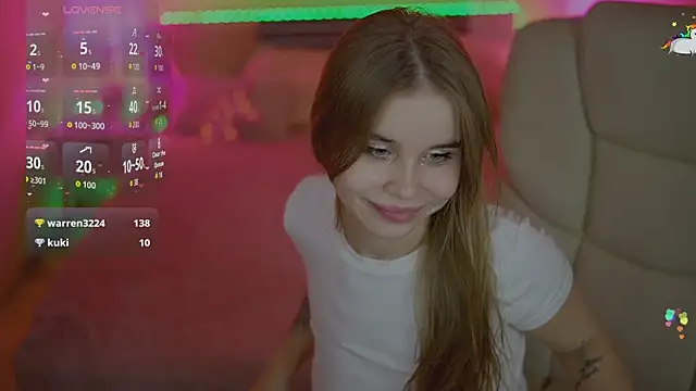 MyLolaSky online show from October 28, 2025, 10:08 am