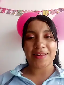 Snapshot of EllaCute_Young chatting on September 24, 2025, 9:40 pm EllaCute Young online show from September 24, 2025, 9:40 pm