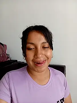 Snapshot of EllaCute_Young chatting on September 26, 2025, 8:24 pm EllaCute Young online show from September 26, 2025, 8:24 pm