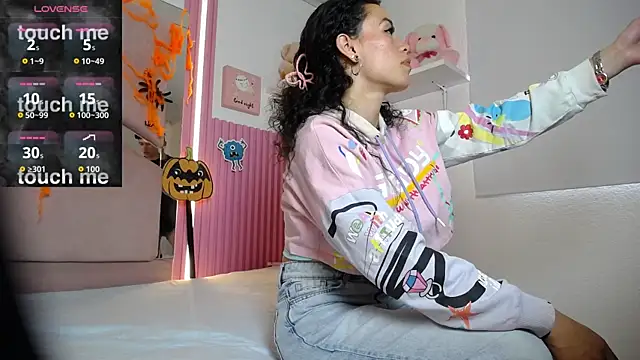 oblivionlove online show from October 21, 2025, 8:31 pm