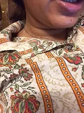 Trisha verma56 online show from September 19, 2025, 8:42 pm