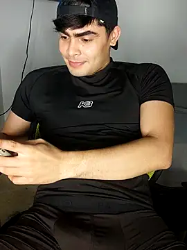 Mason grey online show from October 3, 2025, 2:08 am