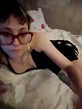 BlondieTami online show from March 3, 2026, 12:17 am