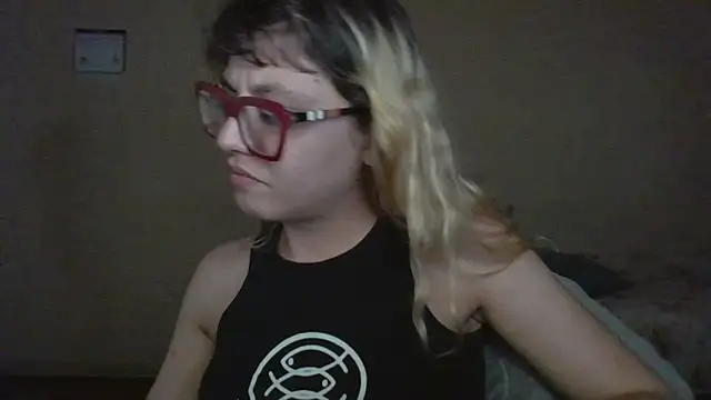 BlondieTami online show from March 30, 2026, 5:30 am