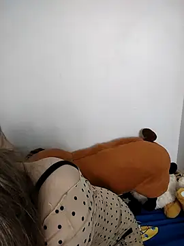 -Bianca- online show from May 21, 2026, 3:19 pm
